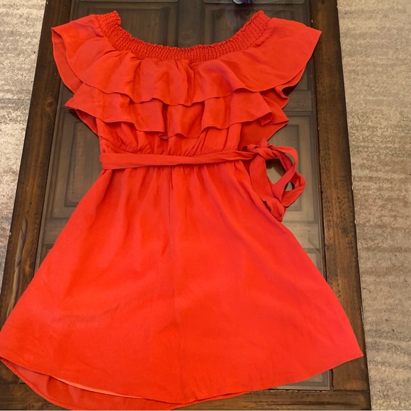 Lovers + Friends Off the Shoulders Ruffled Dress Red size S - Picture 8 of 12
